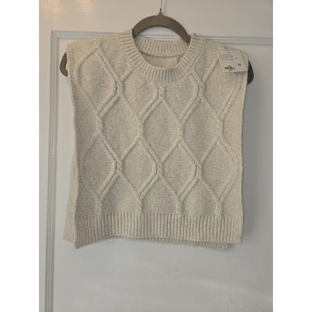 Primark Open Sweater Vest. Cream. Super Soft. One Size. Reg S-XL. NWT